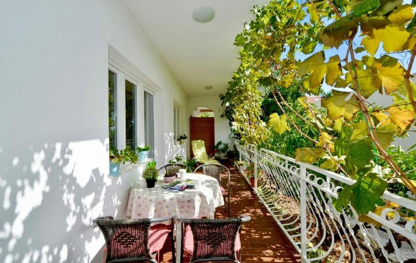 Apartments Paz Vinišće Zewnętrze zdjęcie